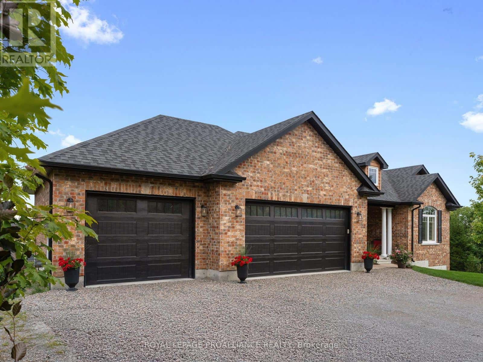 349 BRIMLEY ROAD S — Alnwick/Haldimand (Grafton), Ontario - Photo 3 of 41