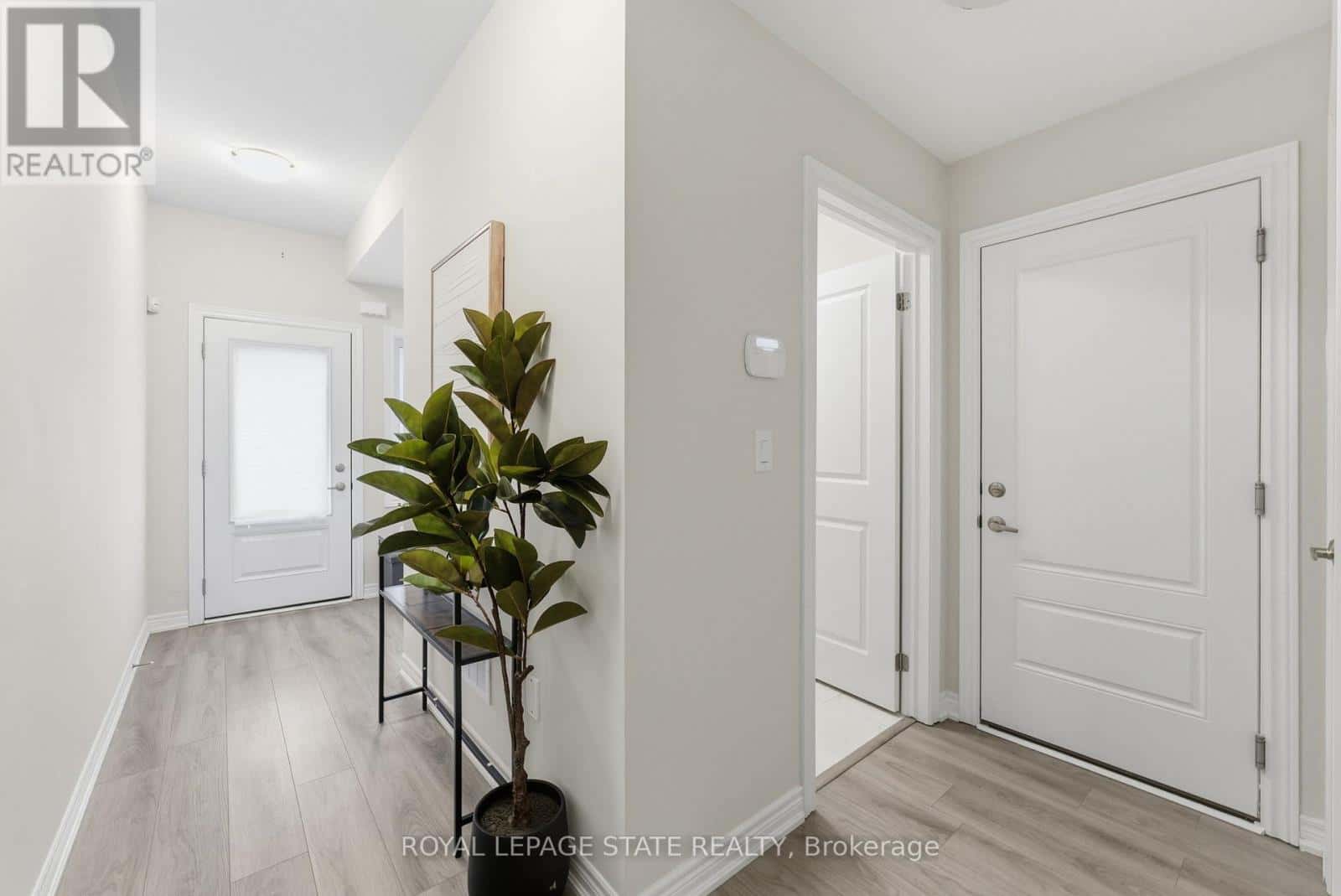 38 - 40 ZINFANDEL DRIVE — Hamilton (Fruitland), Ontario - Photo 5 of 39