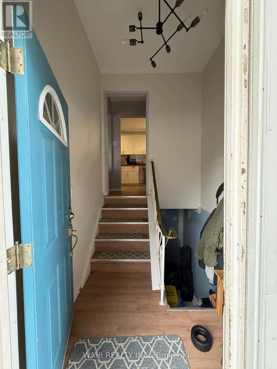 UNIT 1 - 255 CARSON DRIVE W — Hamilton (Lisgar), Ontario - Photo 2 of 11