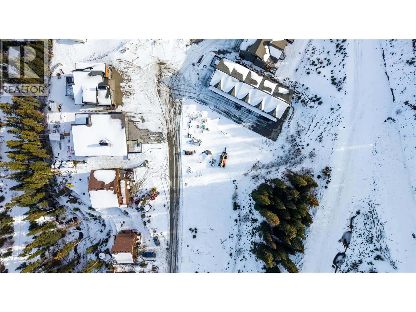 284 Creekview Road — Apex Mountain, British Columbia - Photo 5 of 12