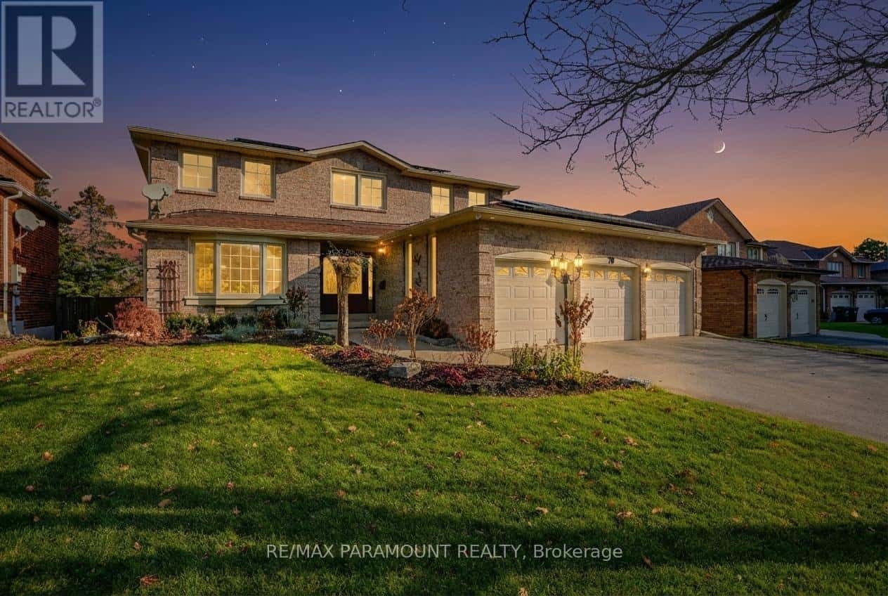 70 DAWNRIDGE TRAIL — Brampton (Heart Lake West), Ontario - Photo 3 of 50