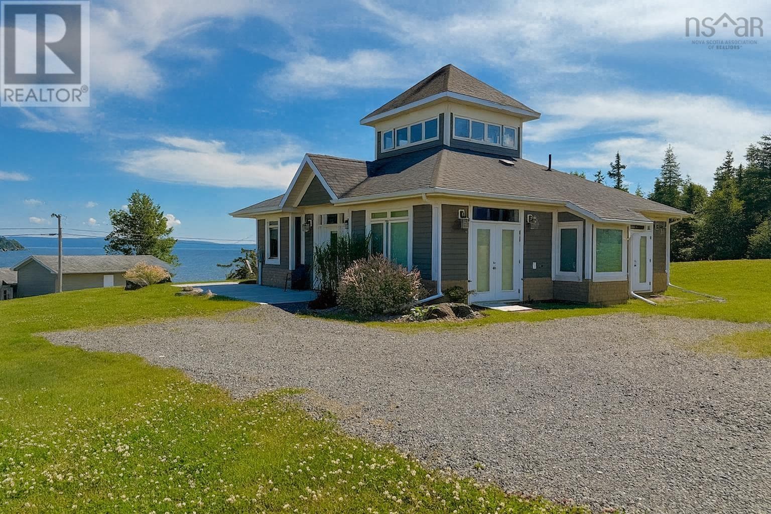 7 Bell Bay Way — Baddeck, Nova Scotia - Main photo