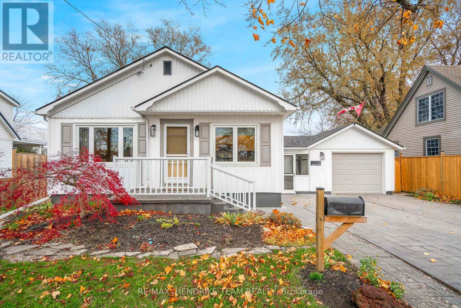 12 DUNCAN DRIVE — St. Catharines (Vine/Linwell), Ontario - Photo 2 of 42