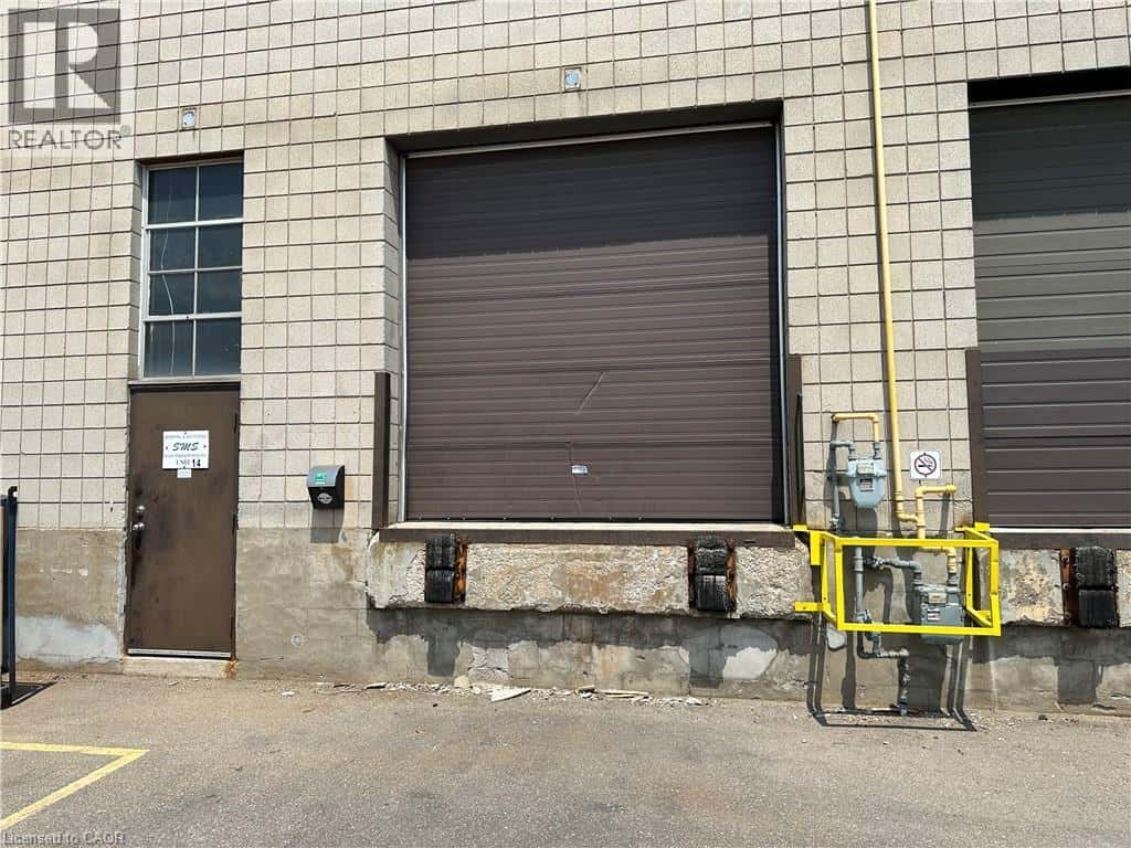 173 GLIDDEN Road Unit# 14 — Brampton, Ontario - Photo 5 of 18