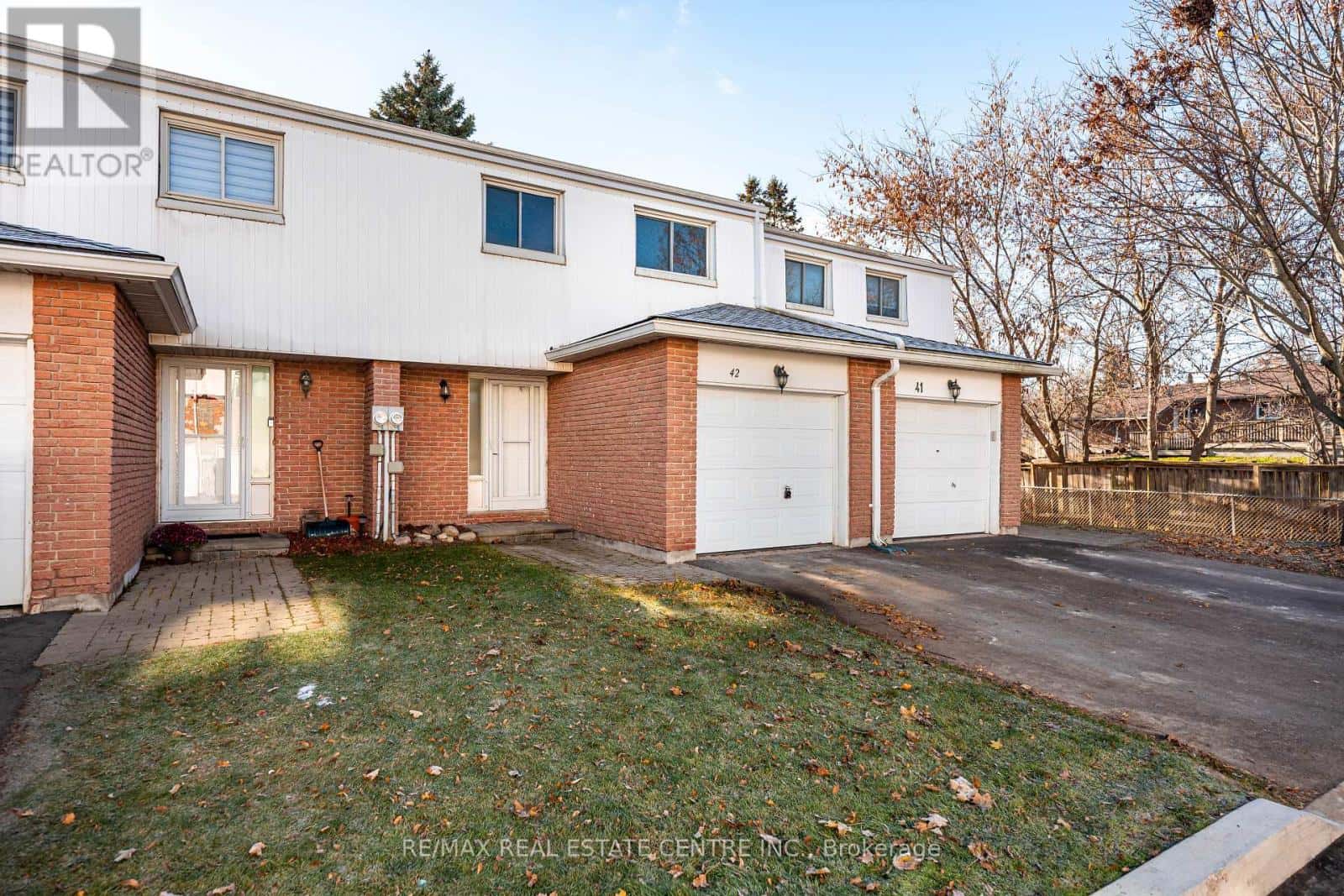 42 - 325 WILLIAM STREET — Shelburne, Ontario - Photo 3 of 34