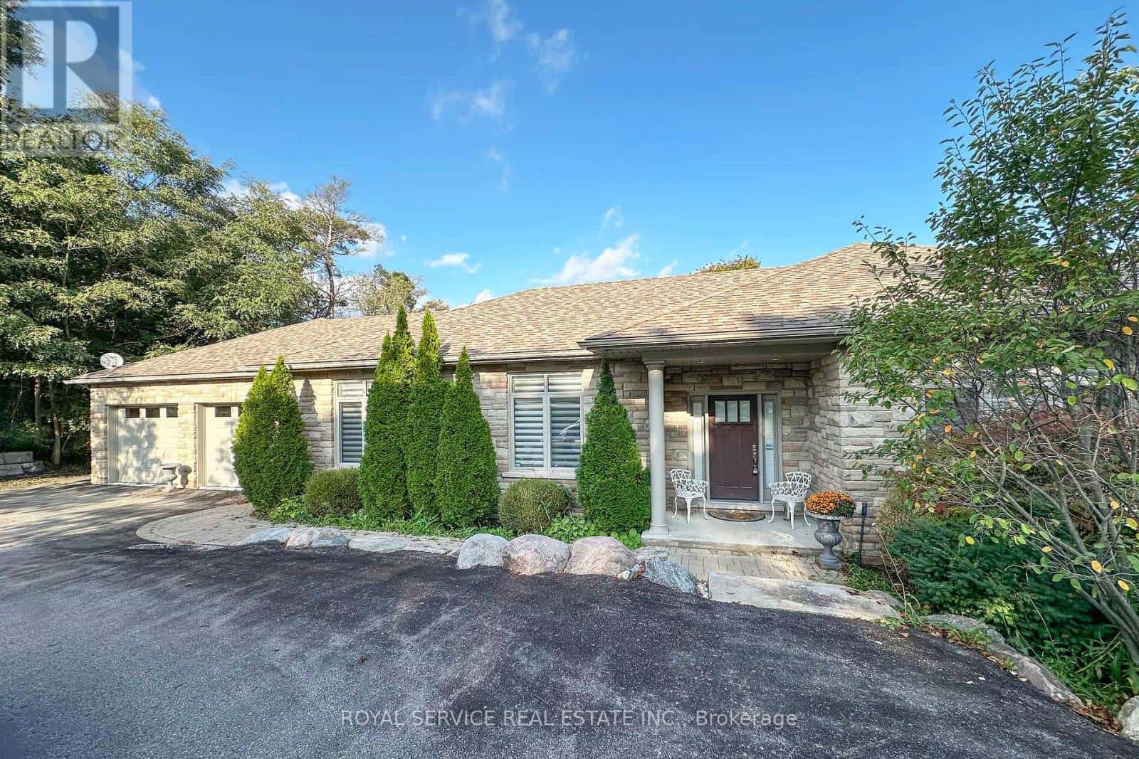 5555 MAIN STREET — Clarington (Orono), Ontario - Photo 4 of 46