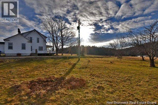 66 Route 636 Route — Harvey, New Brunswick - Photo 3 of 49