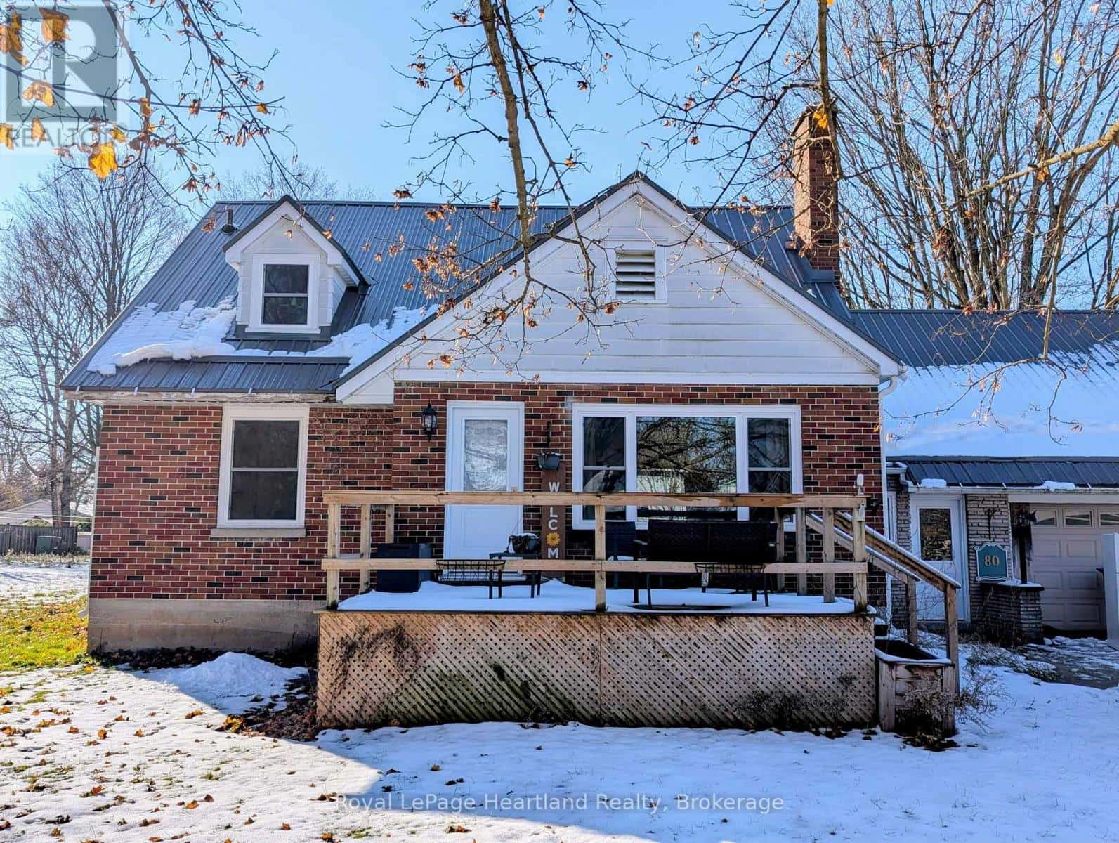 80 JOSEPH STREET — Central Huron (Clinton), Ontario - Photo 2 of 50