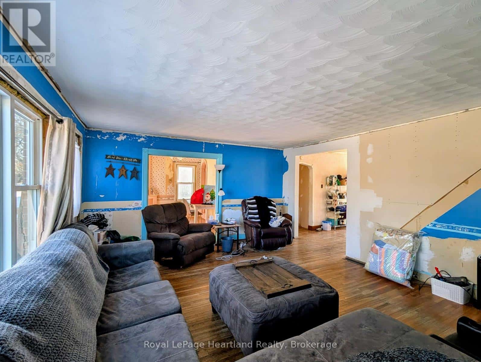 80 JOSEPH STREET — Central Huron (Clinton), Ontario - Photo 4 of 50