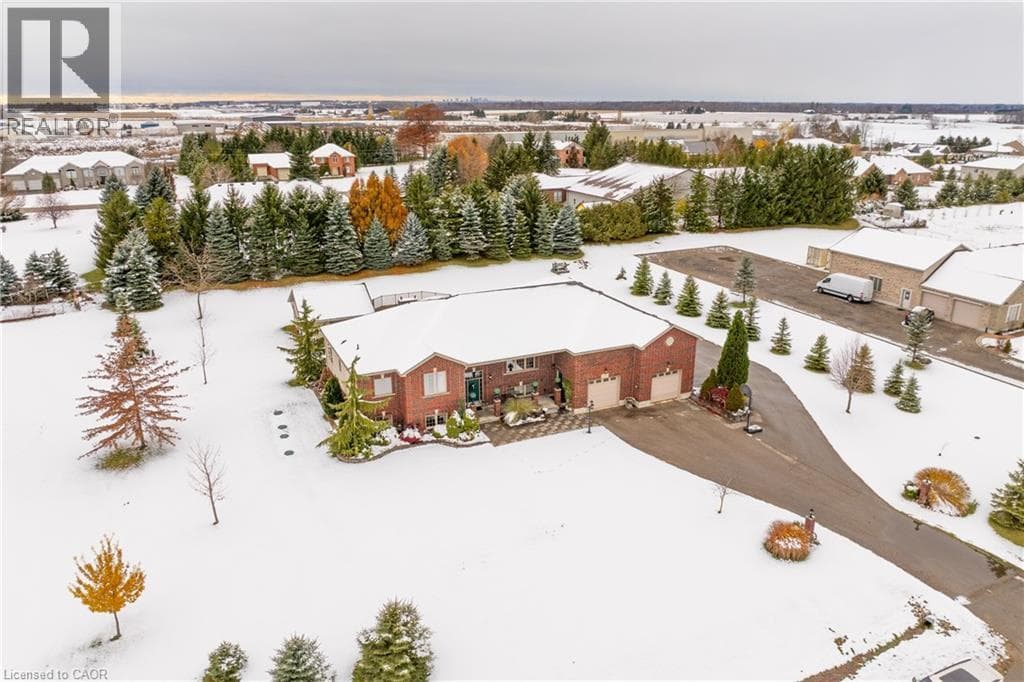 12 STARLIGHT Lane — Dorchester, Ontario - Main photo