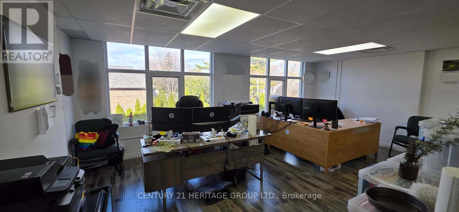 212 - 222 FINCH AVENUE W — Toronto (Newtonbrook West), Ontario - Photo 3 of 4