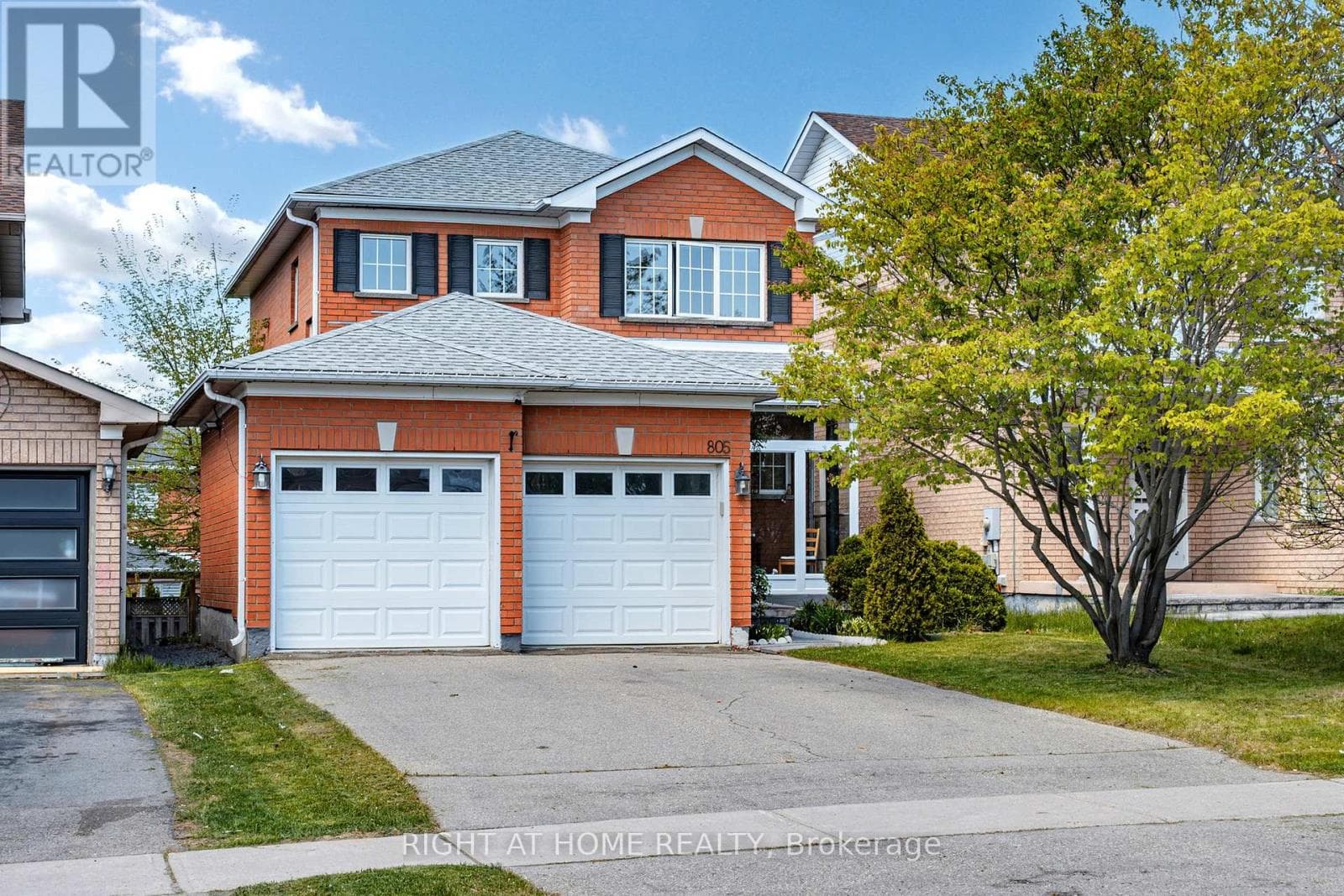 805 STONEHAVEN AVENUE — Newmarket (Stonehaven-Wyndham), Ontario - Main photo
