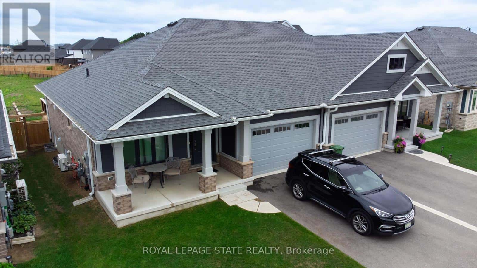 8 HARLEQUIN COURT — St. Thomas, Ontario - Photo 2 of 17