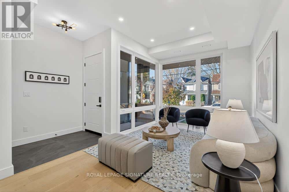 241 CEDARVALE AVENUE — Toronto (Woodbine-Lumsden), Ontario - Photo 5 of 50