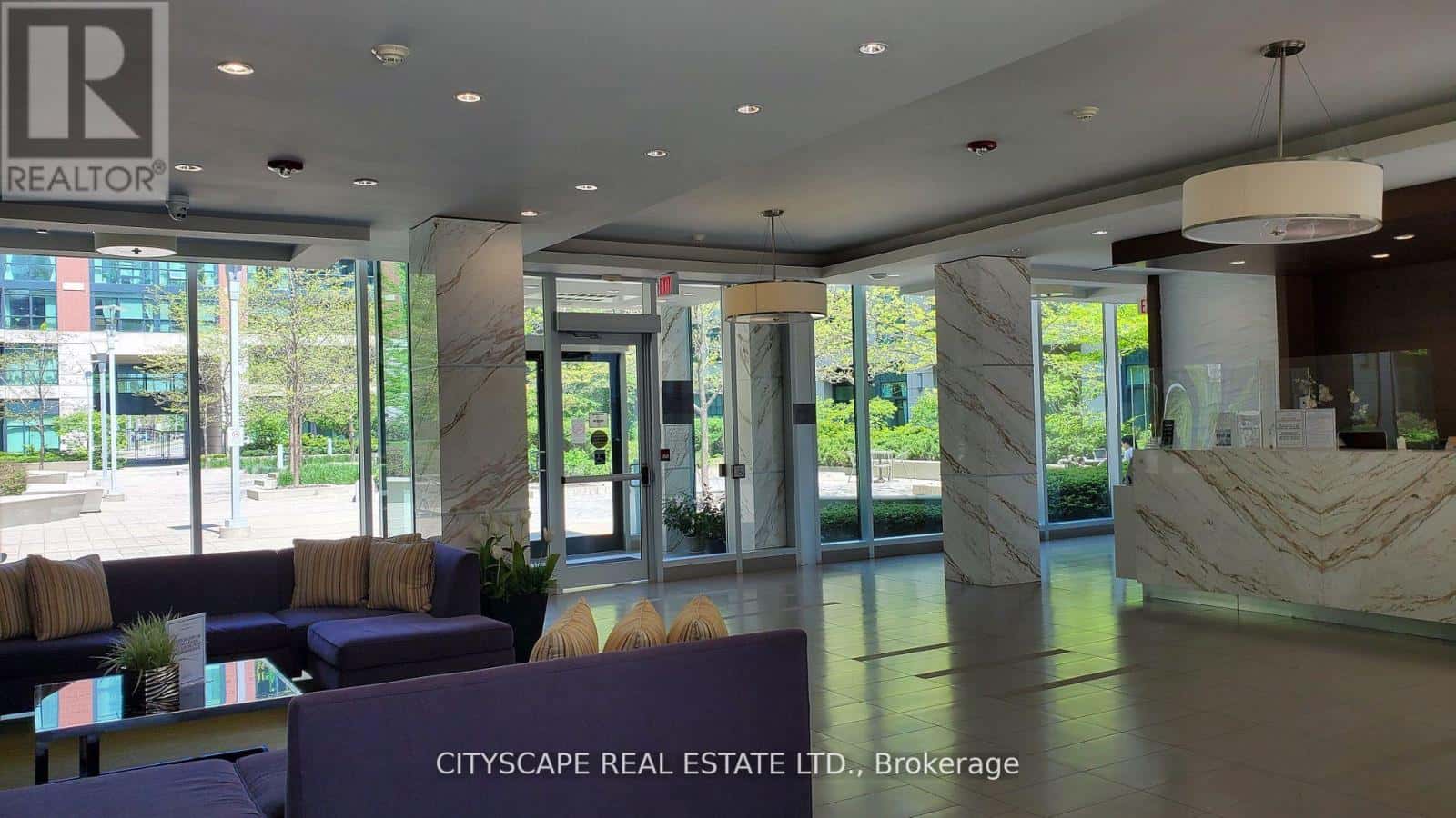 423 - 525 WILSON AVENUE — Toronto (Clanton Park), Ontario - Photo 3 of 27