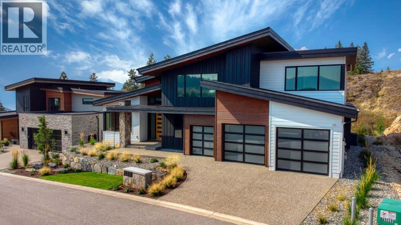 188 Wildsong Crescent — Vernon, British Columbia - Photo 5 of 68