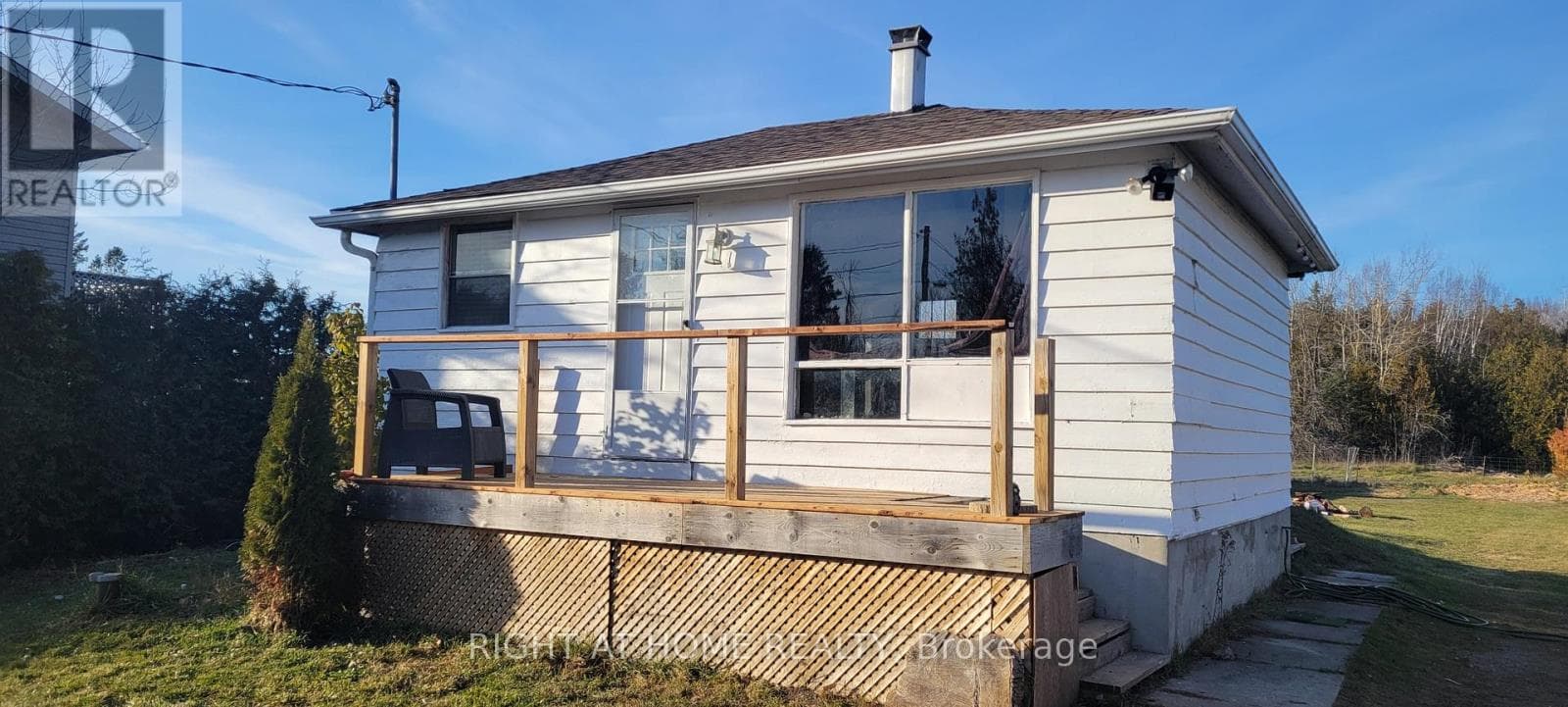 208 MCGUIRE BEACH ROAD — Kawartha Lakes (Carden), Ontario - Main photo