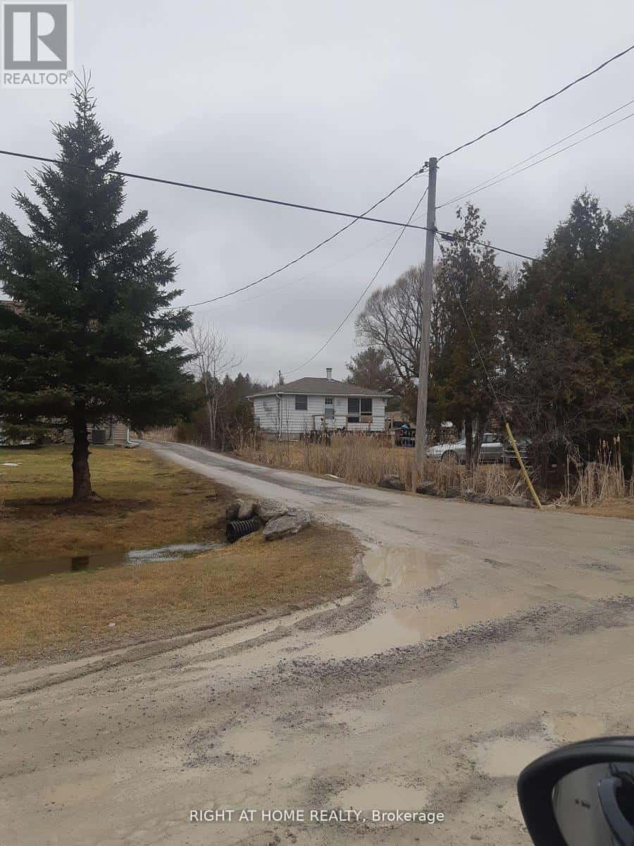 208 MCGUIRE BEACH ROAD — Kawartha Lakes (Carden), Ontario - Photo 3 of 14