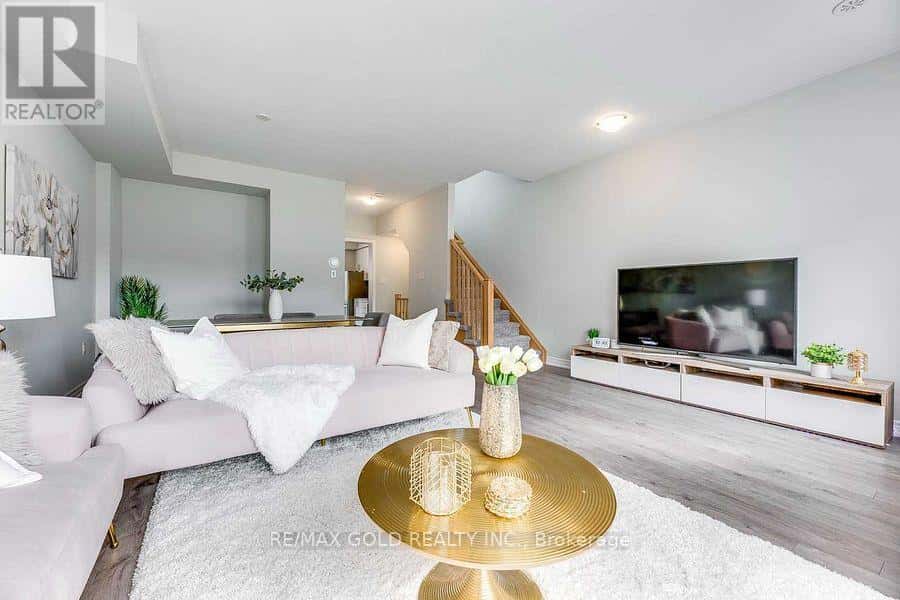 47 RAPIDS LANE — Hamilton (Vincent), Ontario - Photo 5 of 11