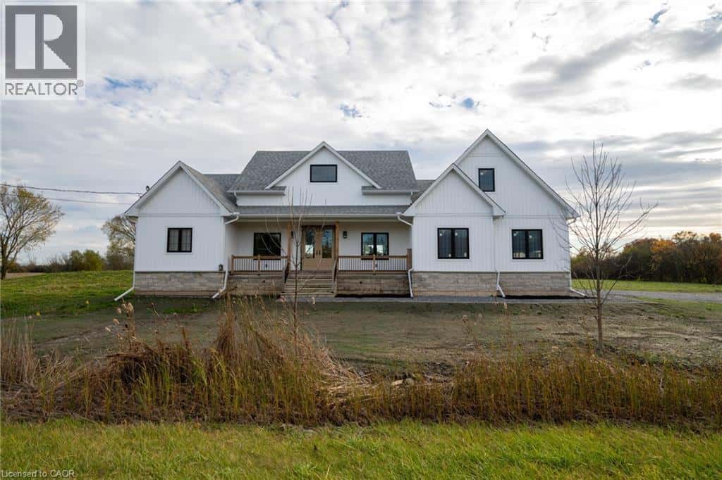 3809 NETHERBY Road — Fort Erie, Ontario - Photo 4 of 49