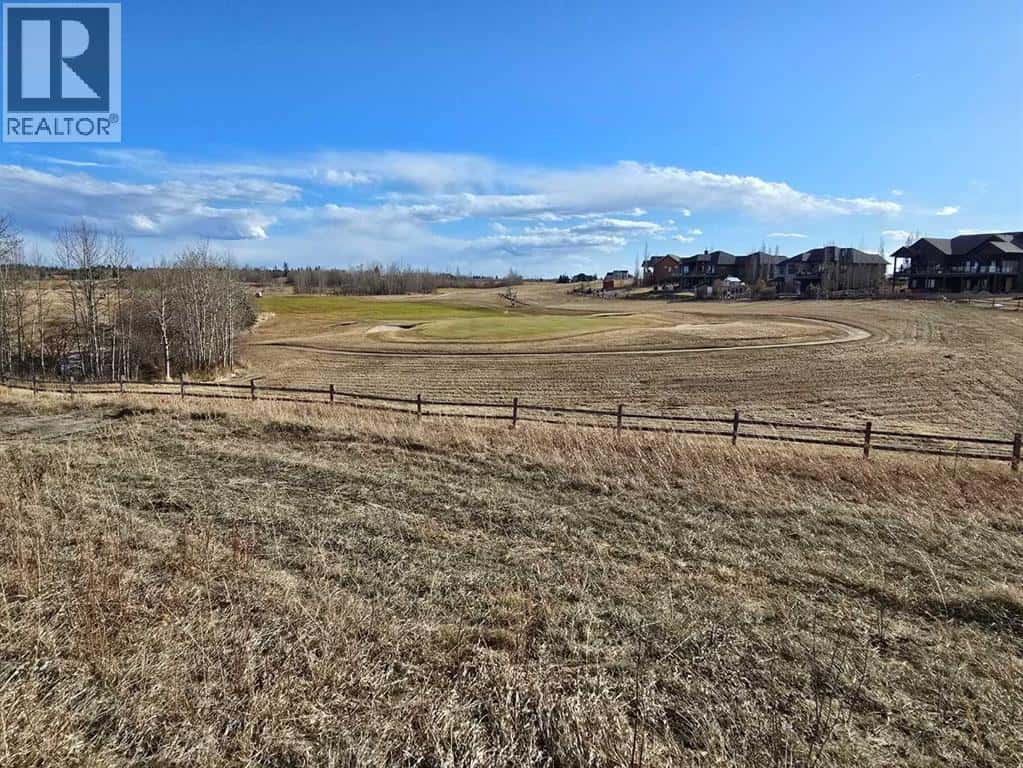 309 Wolf Run Drive — Rural Ponoka County, Alberta - Photo 2 of 33