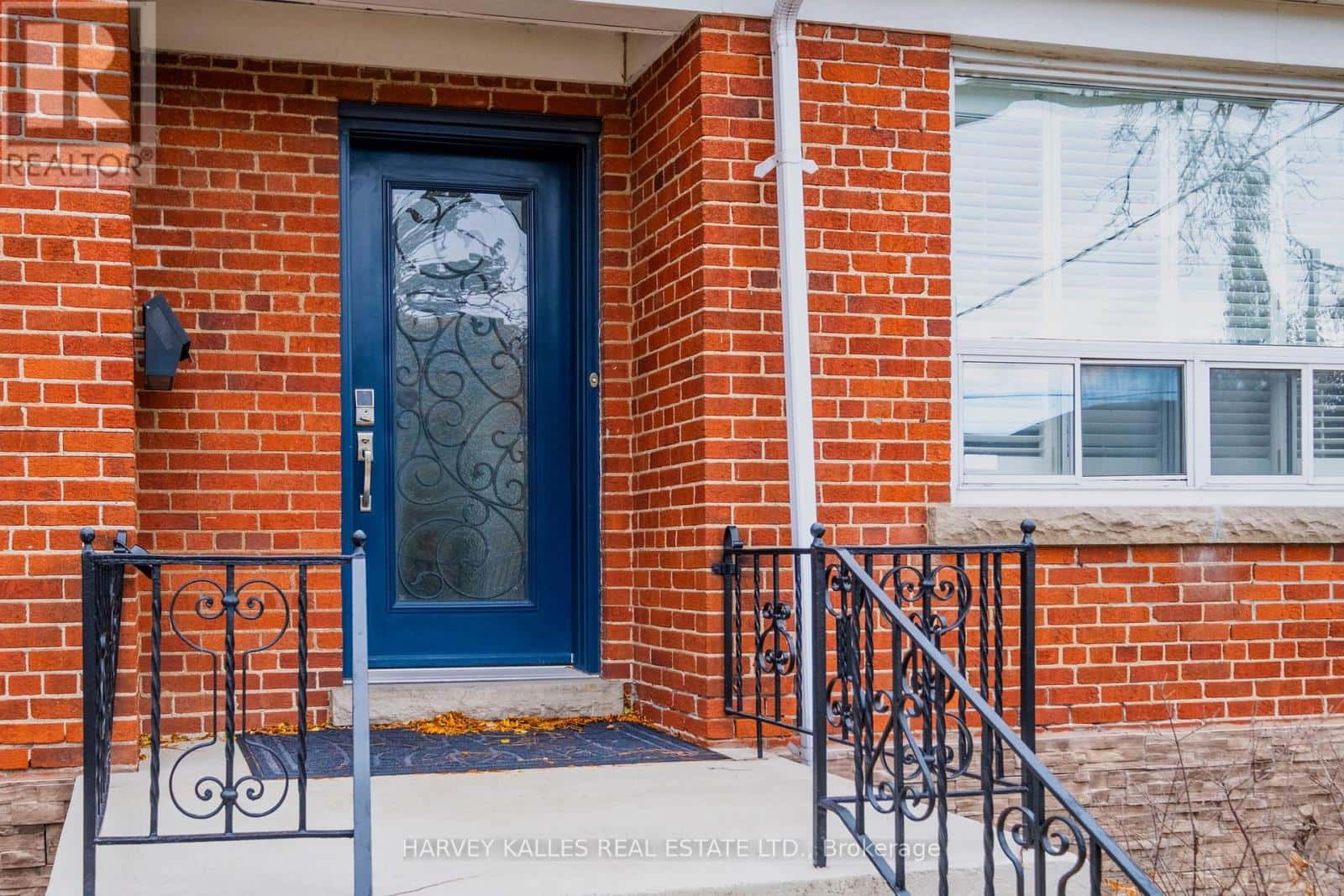 21 KELSO AVENUE — Toronto (Bedford Park-Nortown), Ontario - Photo 4 of 42