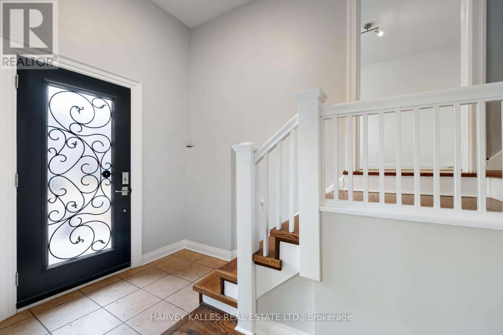 21 KELSO AVENUE — Toronto (Bedford Park-Nortown), Ontario - Photo 5 of 42