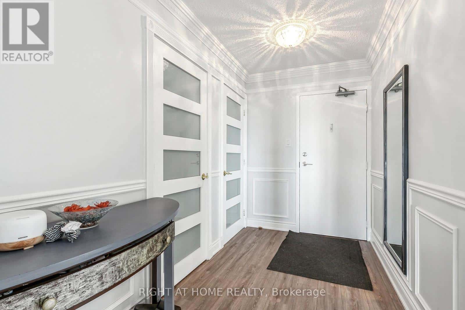 2704 - 55 SKYMARK DRIVE — Toronto (Hillcrest Village), Ontario - Photo 4 of 47