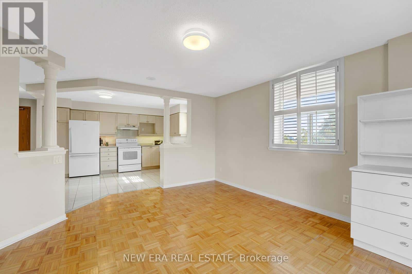 522 - 7373 MARTIN GROVE ROAD — Vaughan (Vaughan Grove), Ontario - Photo 3 of 26