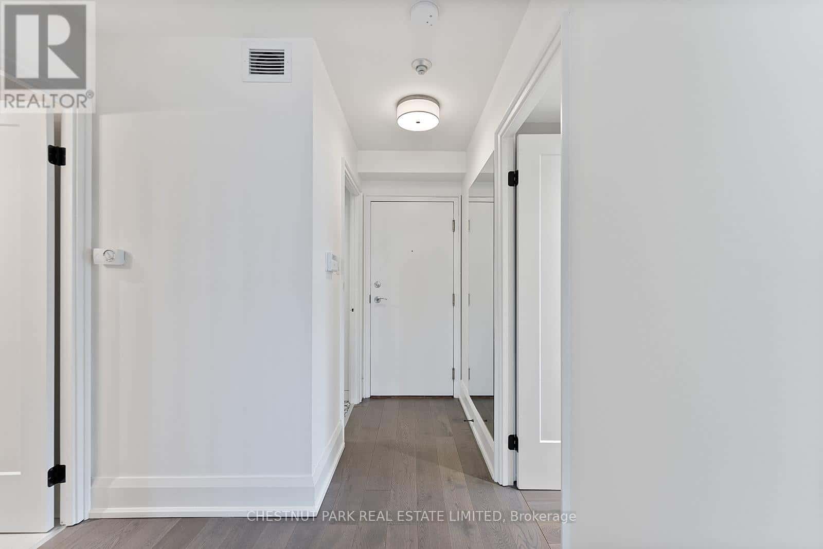 912 - 268 RIDLEY BOULEVARD — Toronto (Bedford Park-Nortown), Ontario - Photo 3 of 49