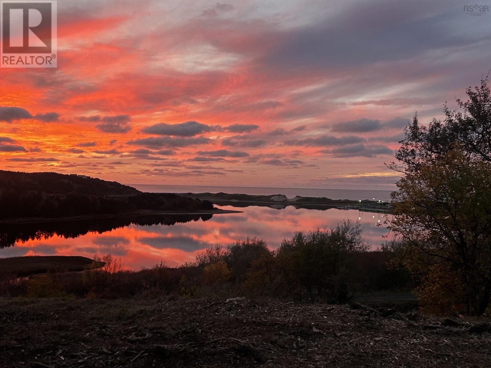 Alexander Avenue — Inverness, Nova Scotia - Main photo