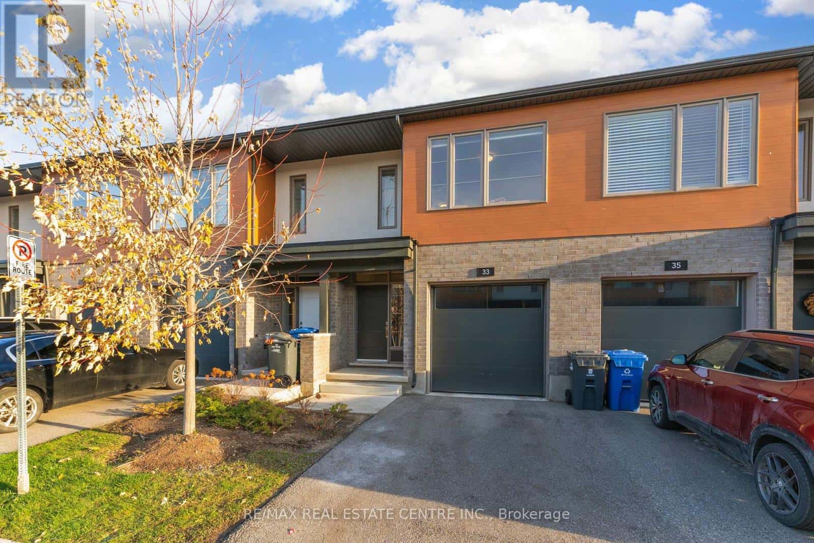 55 - 33 STEELE CRESCENT — Guelph (St. Patrick's Ward), Ontario - Photo 3 of 49