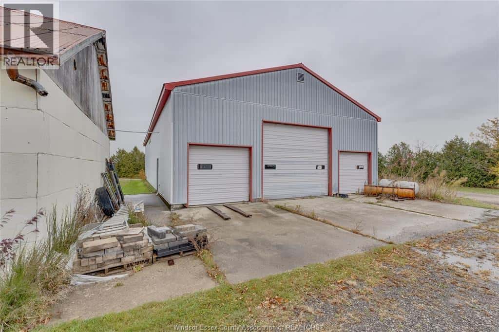 4996 BADDER LINE — Merlin, Ontario - Photo 5 of 50