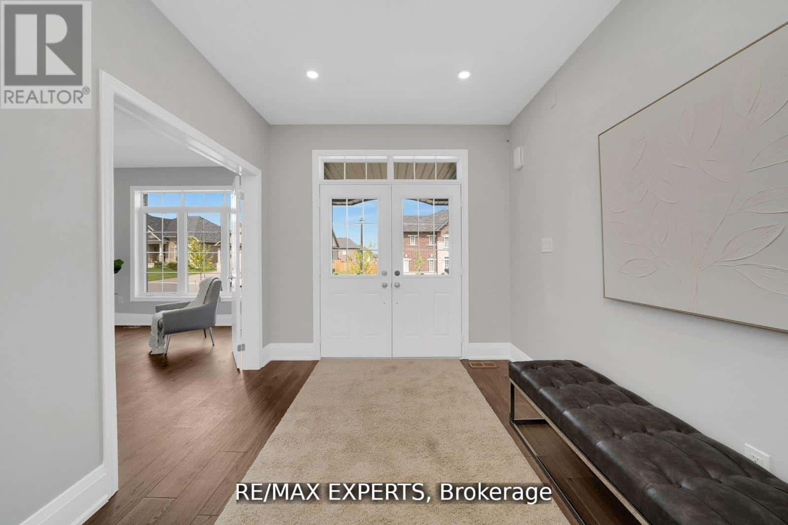 131 HIGHLANDS BOULEVARD — Cavan Monaghan (Cavan Twp), Ontario - Photo 2 of 35