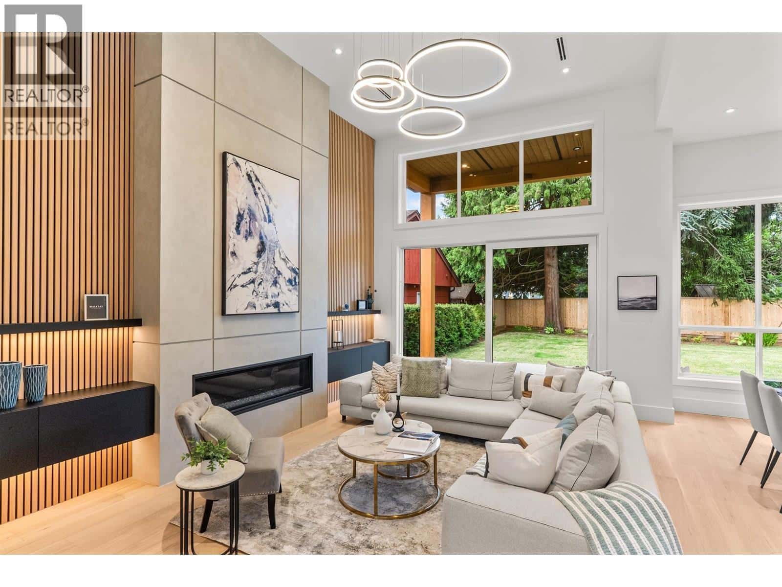 1616 BRAID ROAD — Delta, British Columbia - Photo 3 of 37