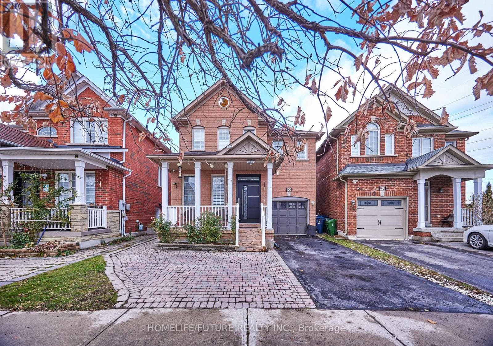 92 POGONIA STREET — Toronto (Rouge), Ontario - Main photo