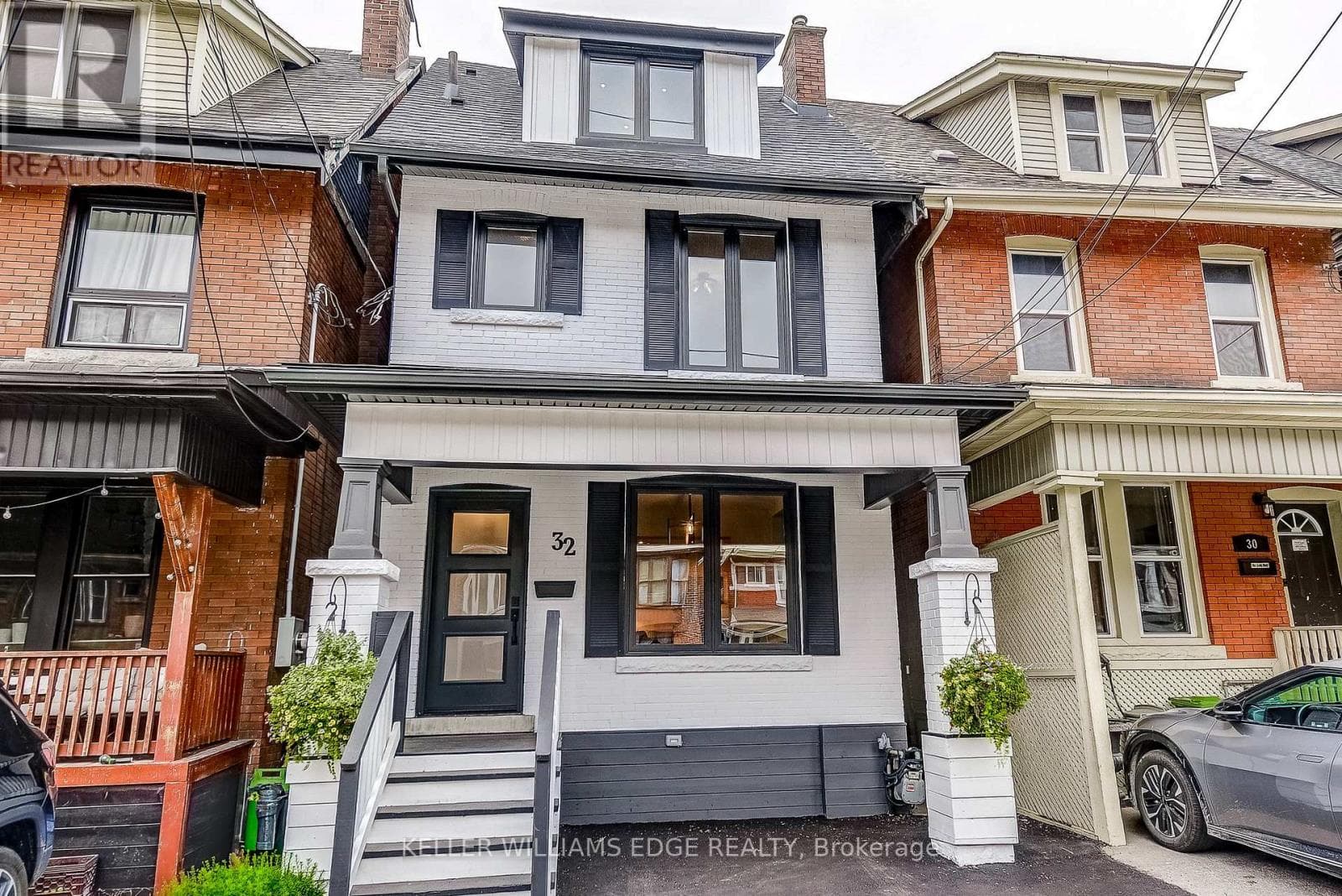 32 CUMBERLAND AVENUE — Hamilton (St. Clair), Ontario - Main photo