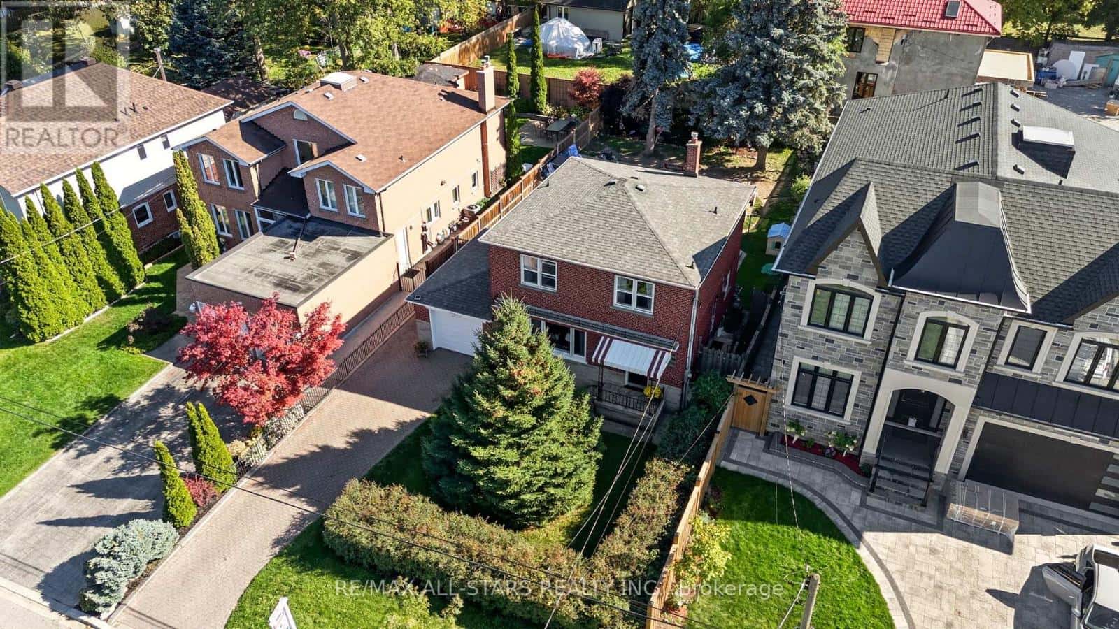 11 CHATTERTON BOULEVARD — Toronto (Scarborough Village), Ontario - Photo 4 of 51