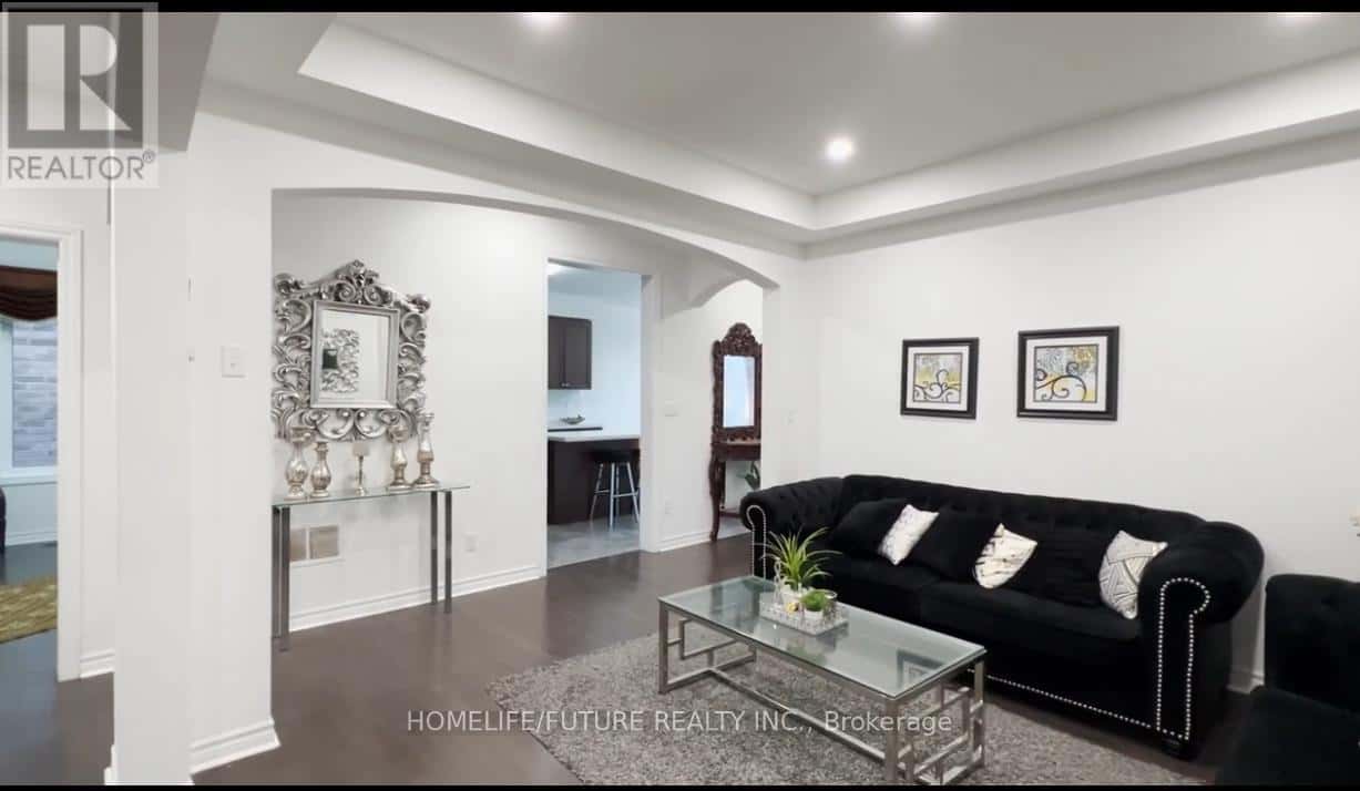 MAIN - 992 WRENWOOD DRIVE — Oshawa (Taunton), Ontario - Photo 4 of 15