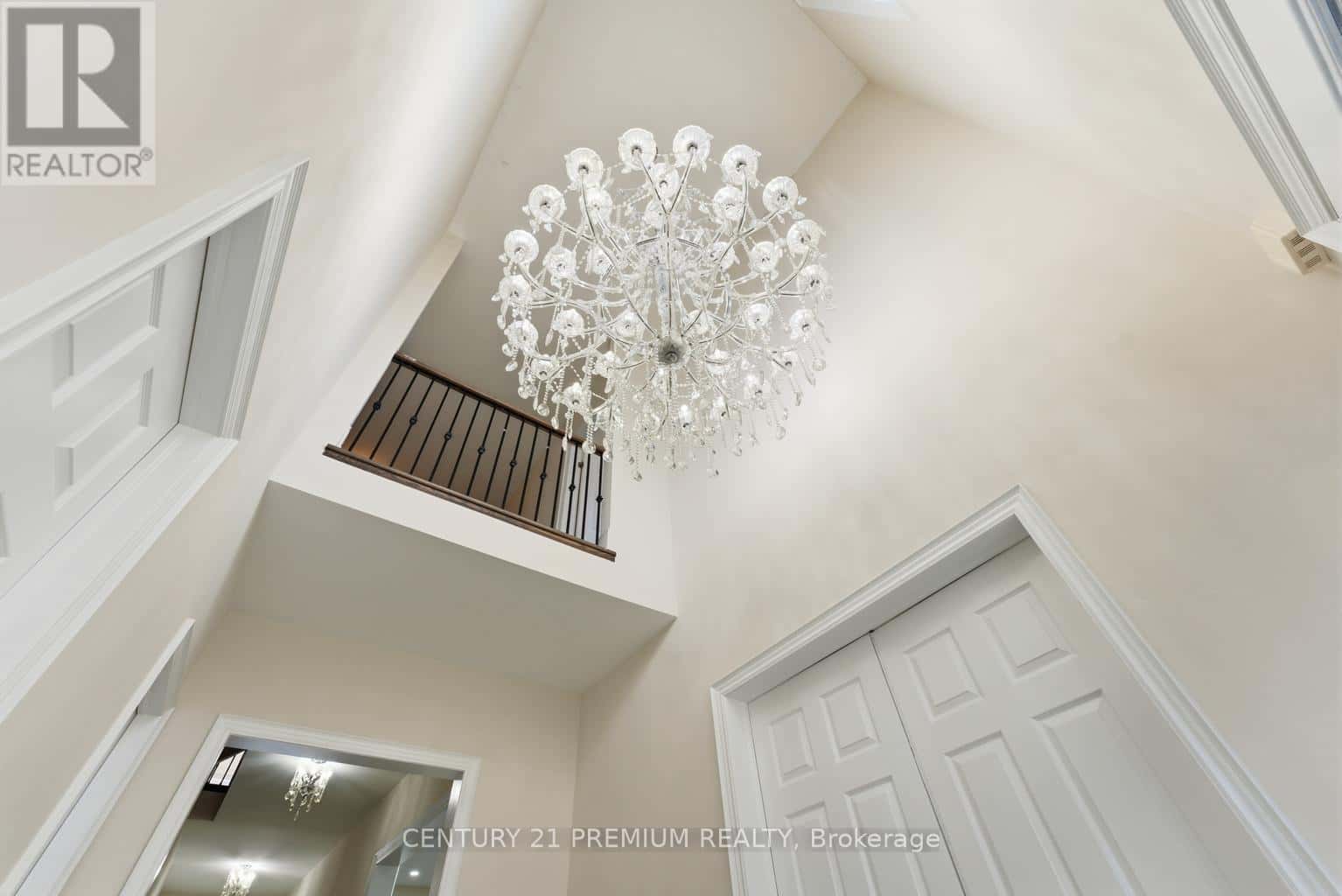 18 LANDVIEW ROAD — Brampton (Toronto Gore Rural Estate), Ontario - Photo 5 of 50