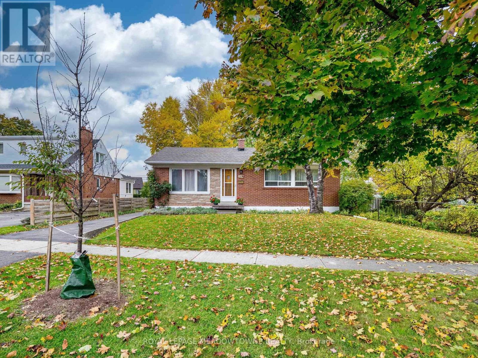 20 ERLESMERE AVENUE — Brampton (Brampton East), Ontario - Main photo