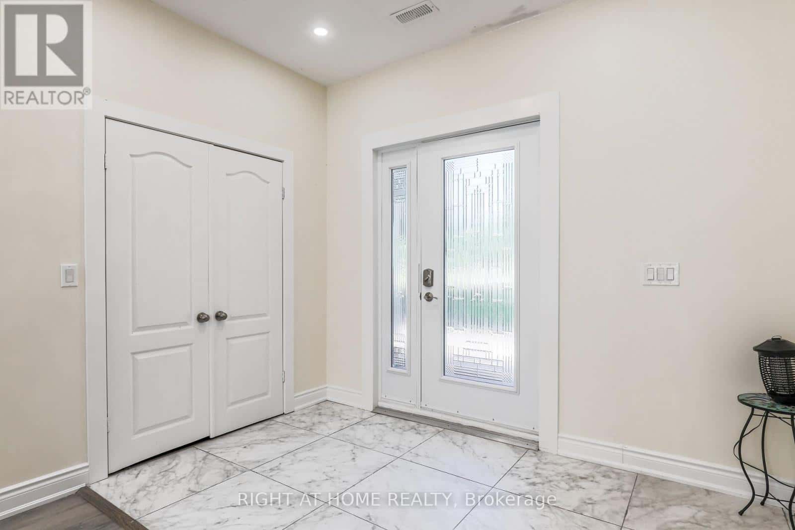 21 SHIRLEY ANNE DRIVE S — Kawartha Lakes (Little Britain), Ontario - Photo 4 of 39