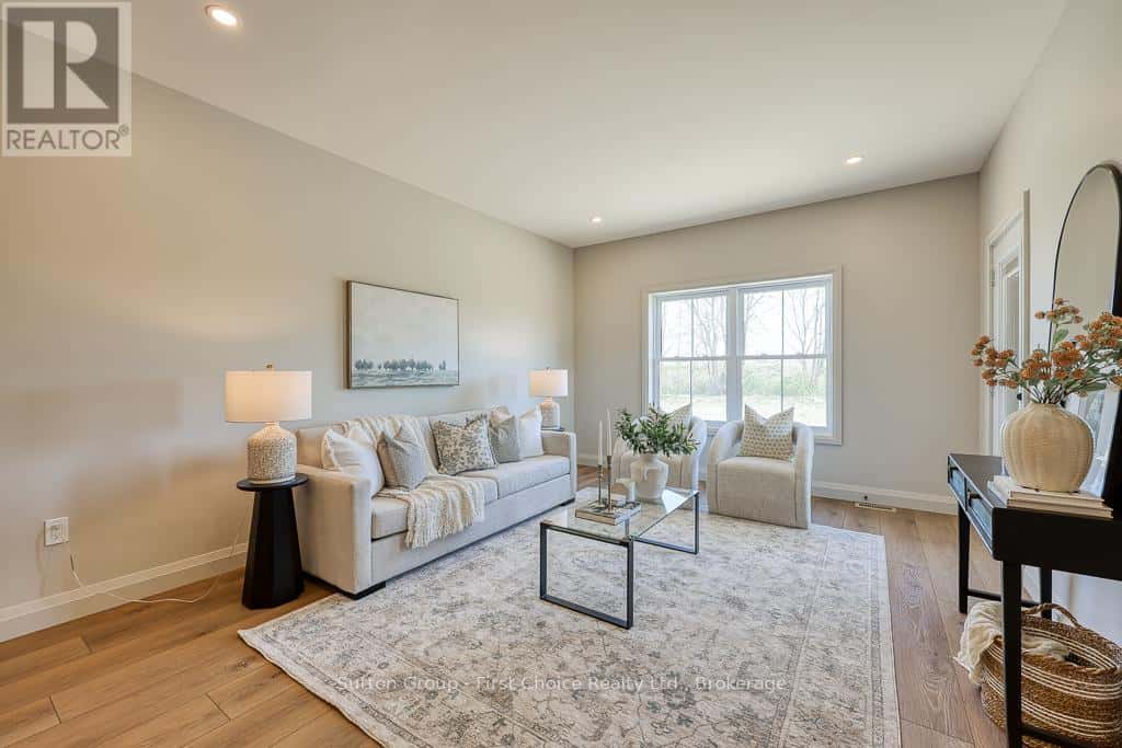 93 KENTON STREET — West Perth (Mitchell), Ontario - Photo 3 of 22