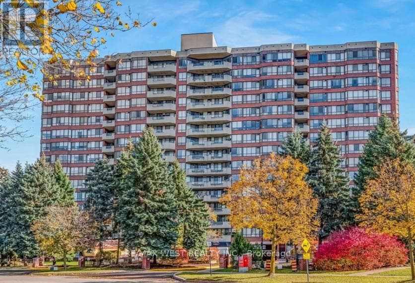 501 - 33 WELDRICK ROAD E — Richmond Hill (Observatory), Ontario - Main photo