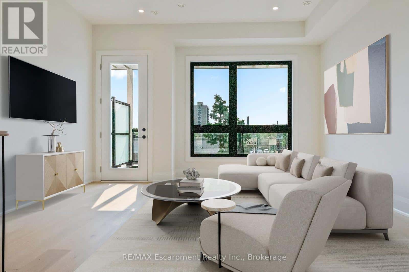 4 - 138 EAST STREET — Oakville (BR Bronte), Ontario - Photo 5 of 12