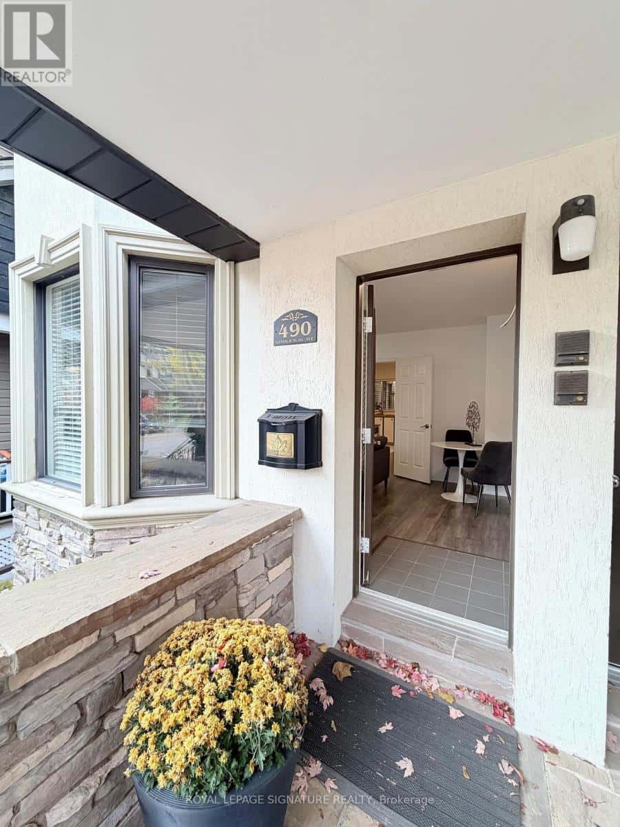 MAIN - 490 WINDERMERE AVENUE — Toronto (Runnymede-Bloor West Village), Ontario - Photo 2 of 19