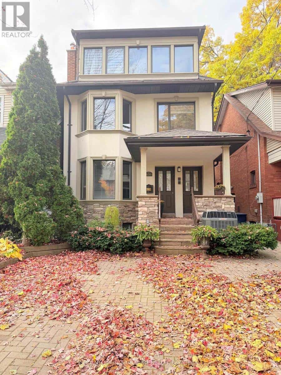 UPPER - 490 WINDERMERE AVENUE — Toronto (Runnymede-Bloor West Village), Ontario - Photo 2 of 41