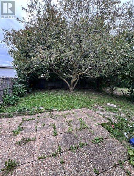 93 GREENBRIAR ROAD — Brampton (Northgate), Ontario - Photo 4 of 26