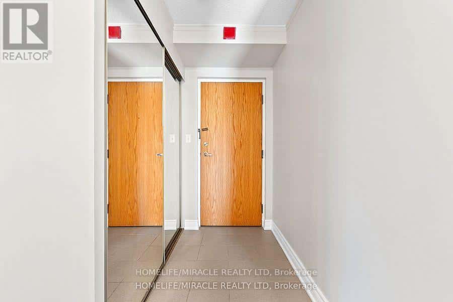 609 - 120 BARRETT COURT — Kingston (Kingston East (Incl Barret Crt)), Ontario - Photo 3 of 46