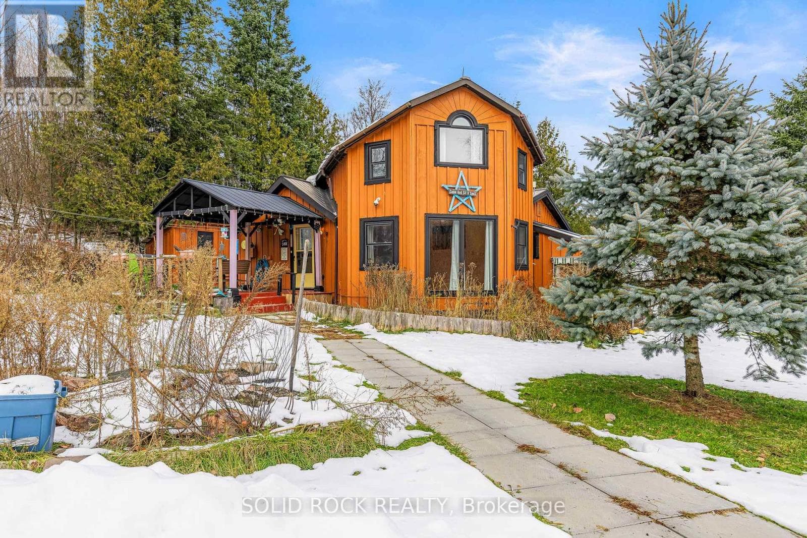 2393 ELPHIN MABERLY ROAD — Lanark Highlands, Ontario - Main photo